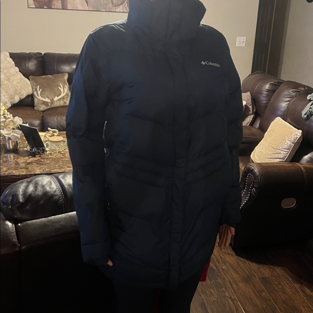 Columbia Women's dark green Puffer Jacket - Picture 3 of 4